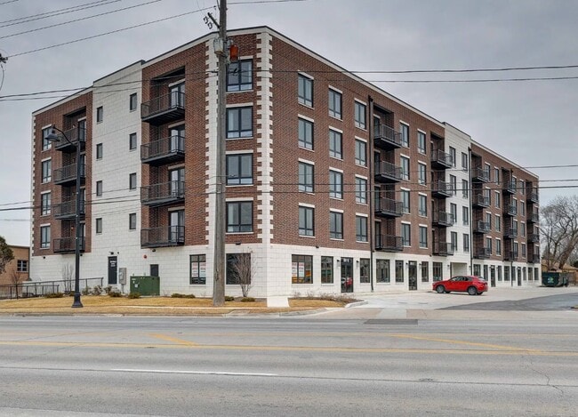 Building Photo - 9201 Milwaukee ave