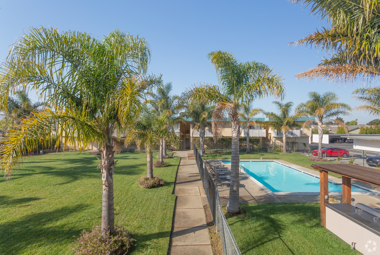 Beach Walk Apartments Foster City