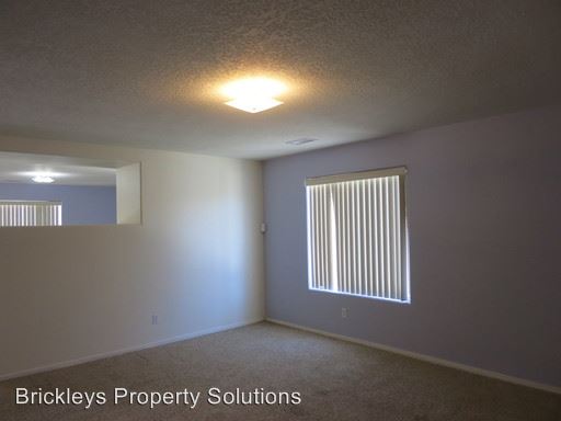 Building Photo - 8701 Sonoma Ave NW