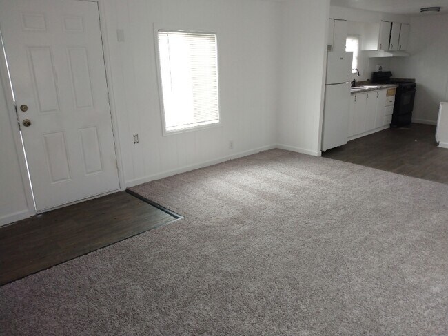 Foto del edificio - 15770 E Colfax Ave