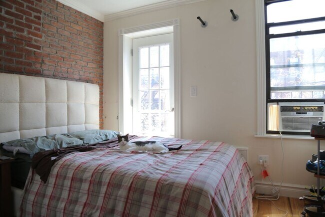 Foto del edificio - AMAZING ONE BEDROOM APARTMENT!! AMAZING DE...