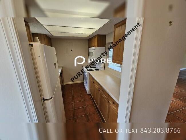Building Photo - 6626 Heron Pt