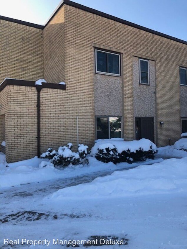 Primary Photo - 2 br, 2 bath House - 31018 Rasmussen Rd