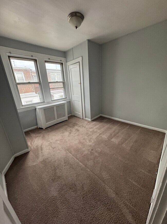 Foto del edificio - 841 Bridge St