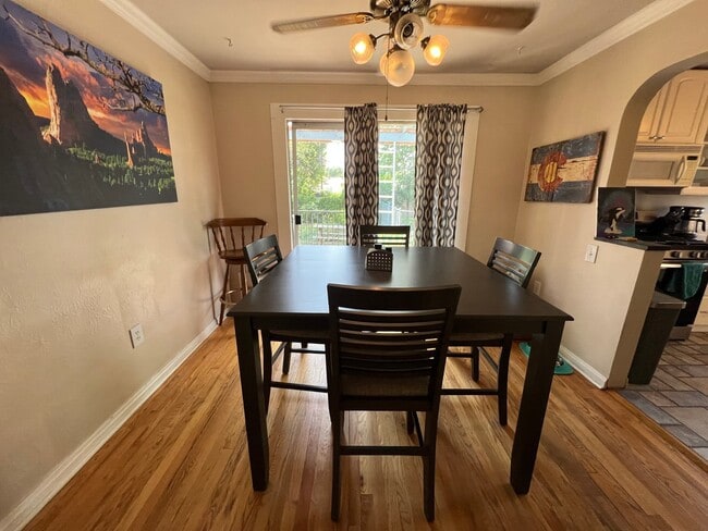 Photo - 1007 N Farragut Ave House