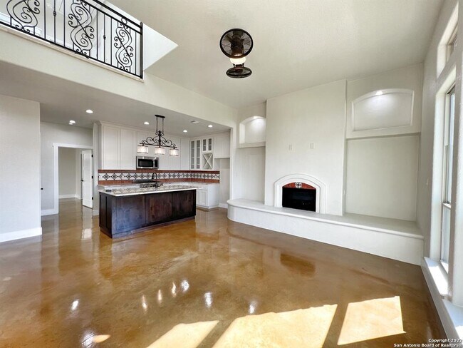 Building Photo - 1690 Gruene Vineyard Crossing
