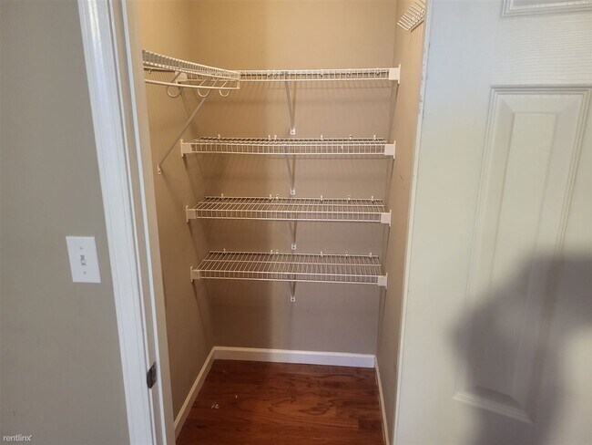 Foto del edificio - 4 br, 2 bath House - 1852 Tillery Square Lane