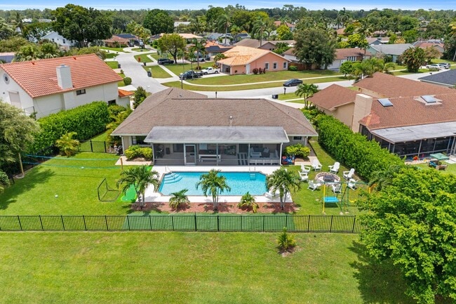 Building Photo - 12875 Guilford Cir