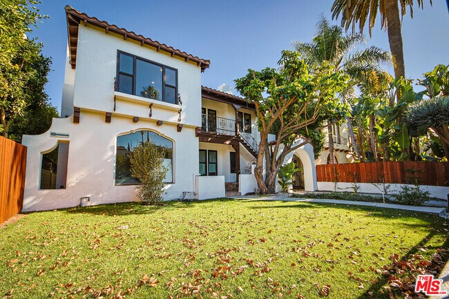 Foto del edificio - 324 Croft Ave