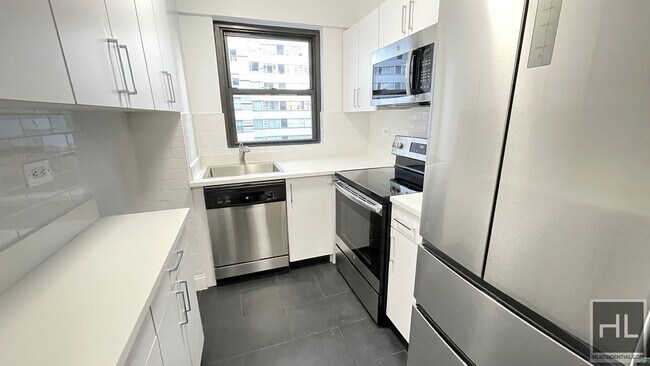 Foto del edificio - EAST 69 STREET