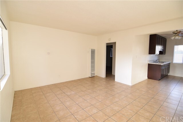 Foto del edificio - 7350 Florence Ave