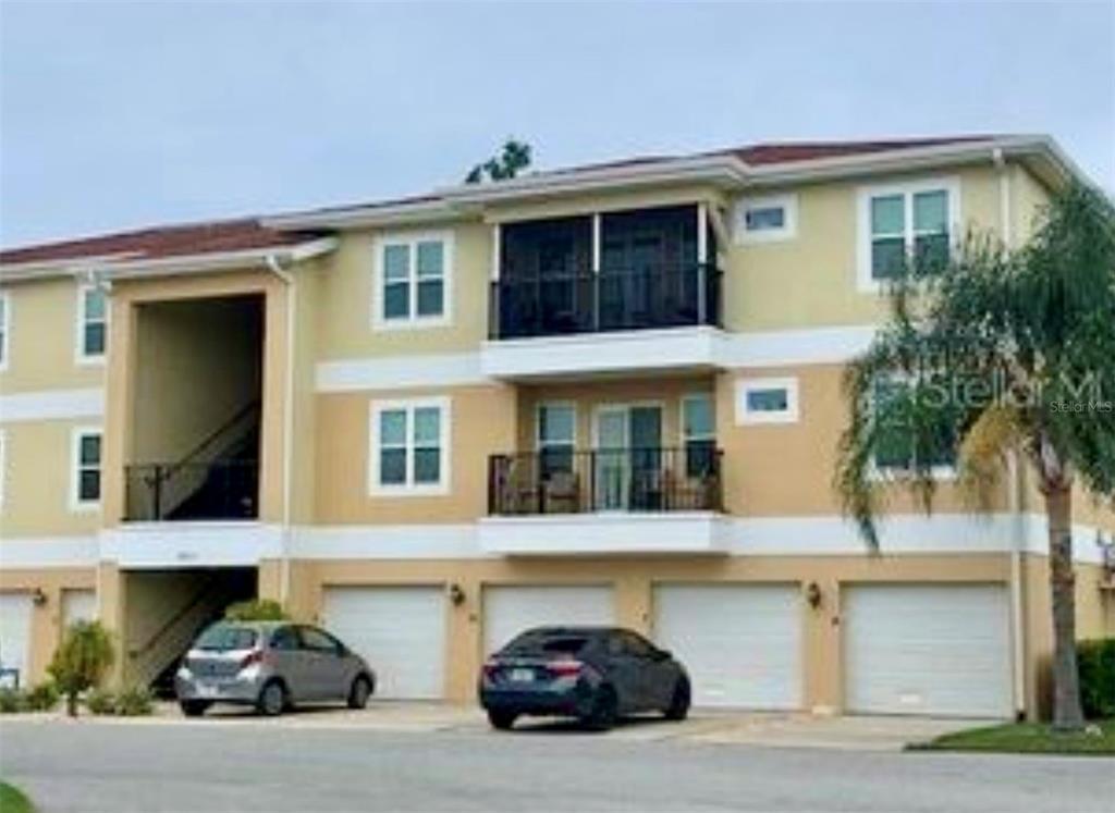 Primary Photo - 5111 Royal Palms Wy