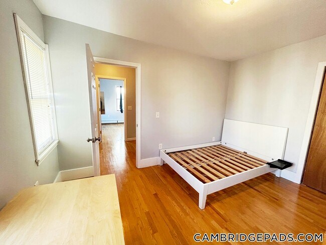 Foto del edificio - 40 Plymouth St