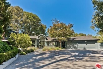 Building Photo - 11911 Ashdale Ln