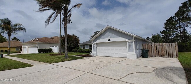 Building Photo - 11816 Collins Creek Dr
