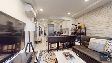 Building Photo - 21 Avenue B