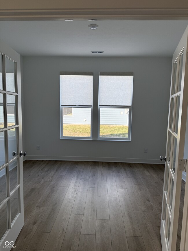 Foto del edificio - 1354 Sambar Ct