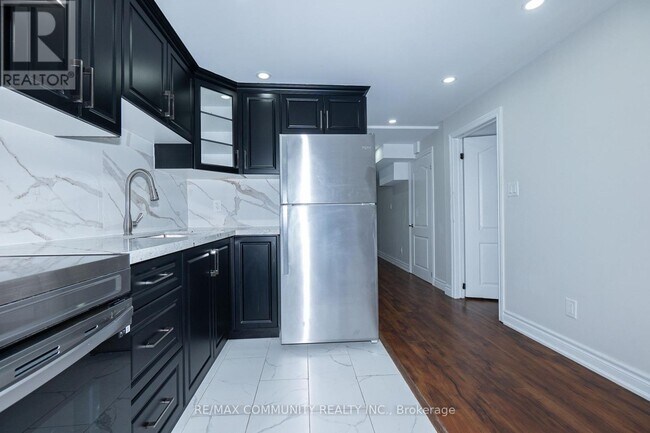 Photo du bâtiment - 53 Cisco Dr