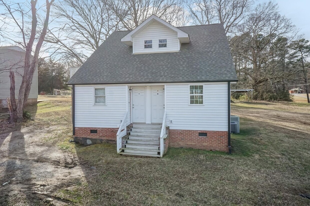 Primary Photo - College Street