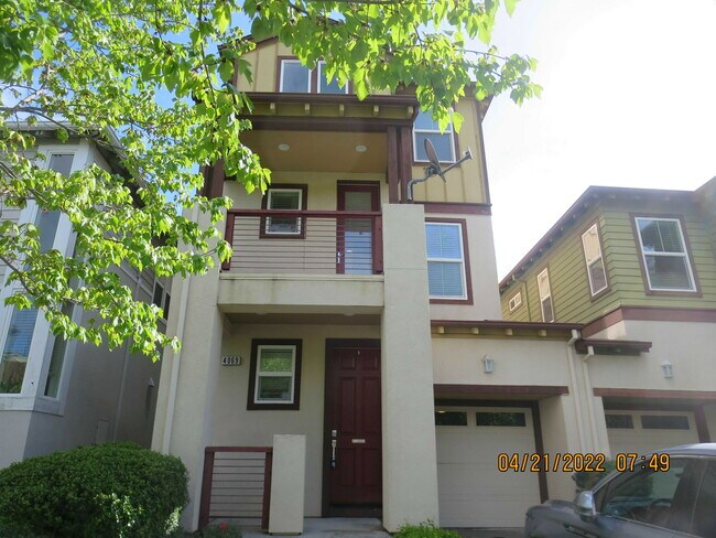 Building Photo - 4069 Calloway Dr