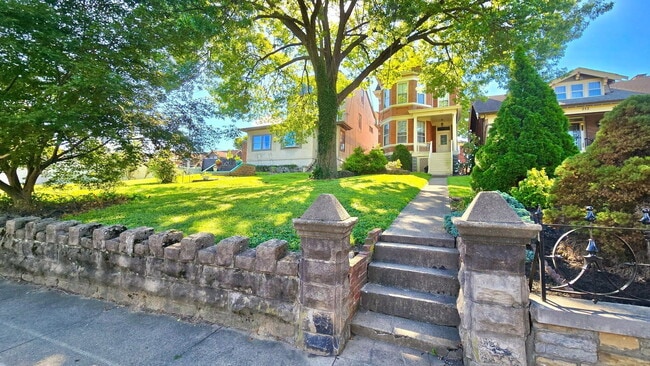 Photo - 214 Fairfield Ave Apartment