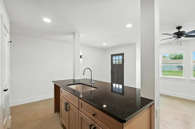 Foto del edificio - 3206 Sayle St