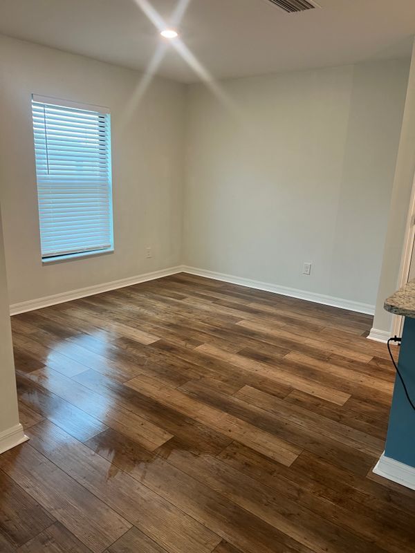 Building Photo - 862 Winwood Cir