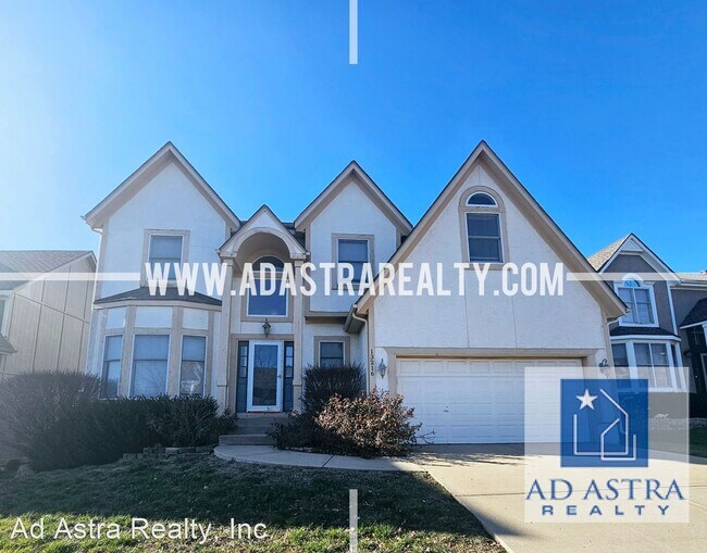 Foto del edificio - 4 br, 4 bath House - 13216 King St