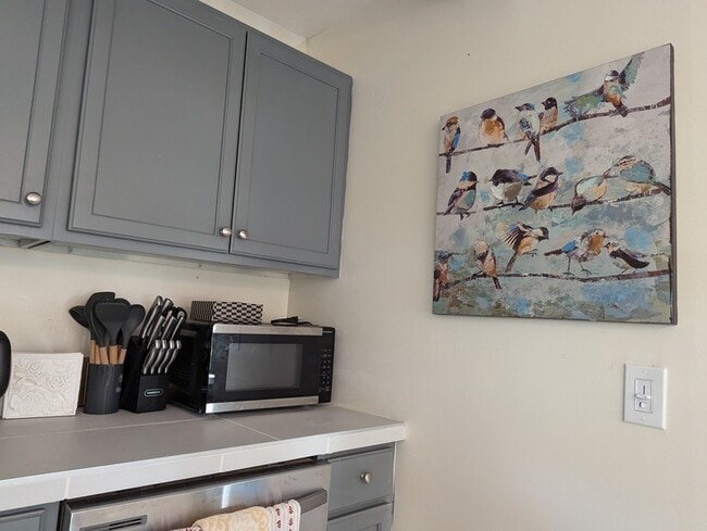 Building Photo - 19105 NE 112th Ave