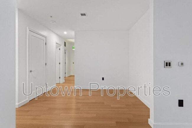 Foto del edificio - 1025 NW Couch St
