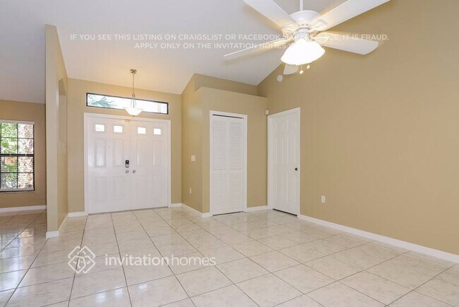 Foto del edificio - 1604 Cumberland Ct E