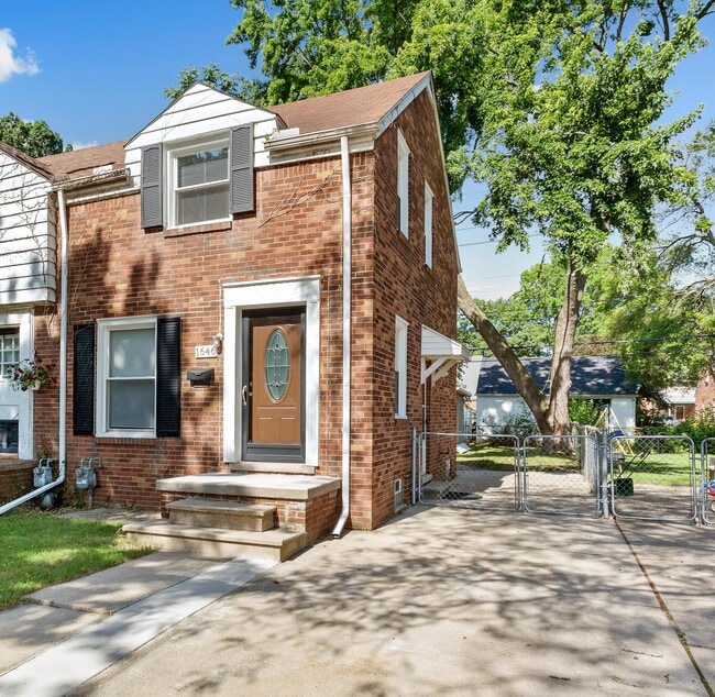 Building Photo - 1646 15th St