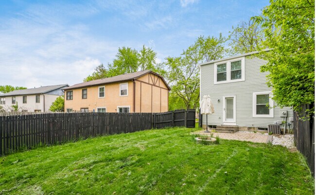 Building Photo - 4079 Forest Edge Dr