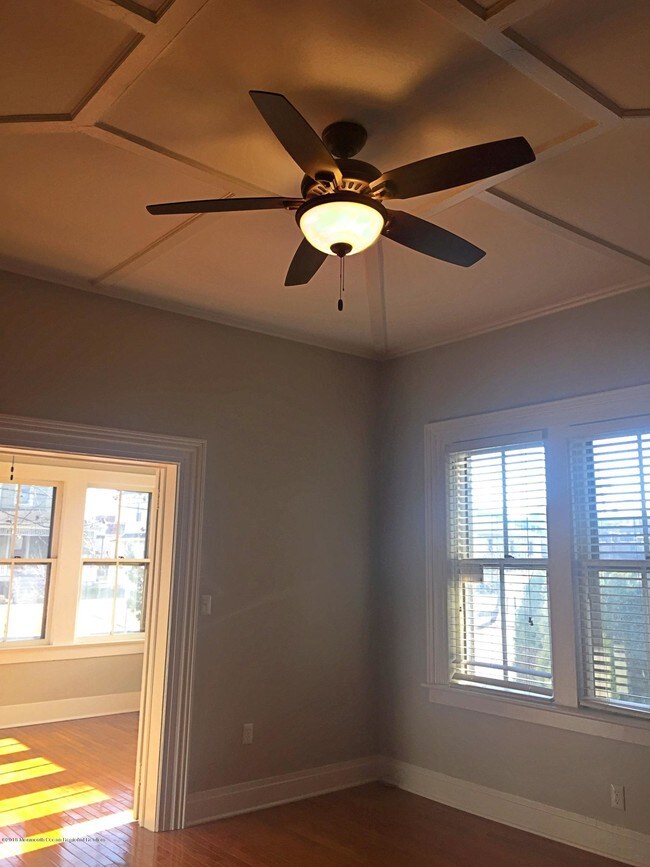 Building Photo - 19 Rector Pl