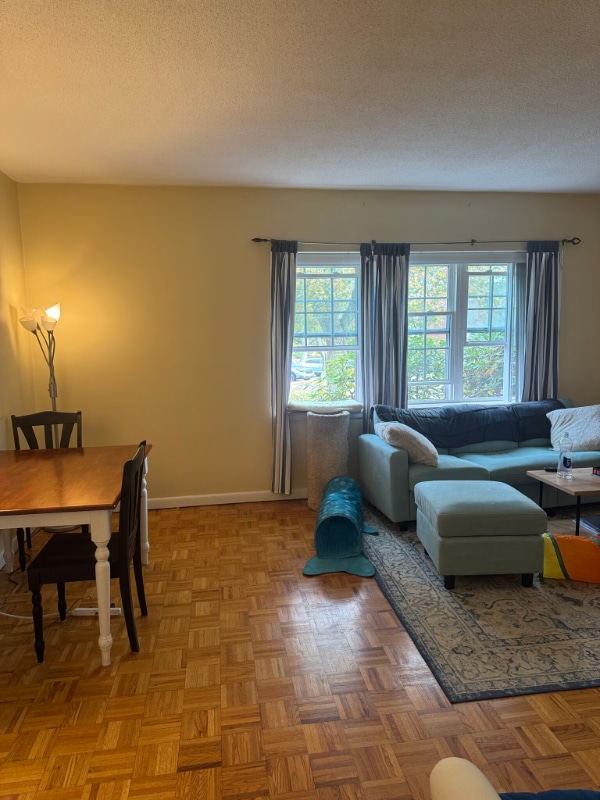 Photo - 112 Lake Shore Rd Apartment