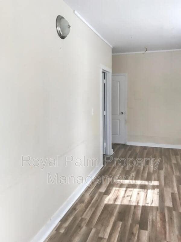 9861 Orange River Blvd - 4