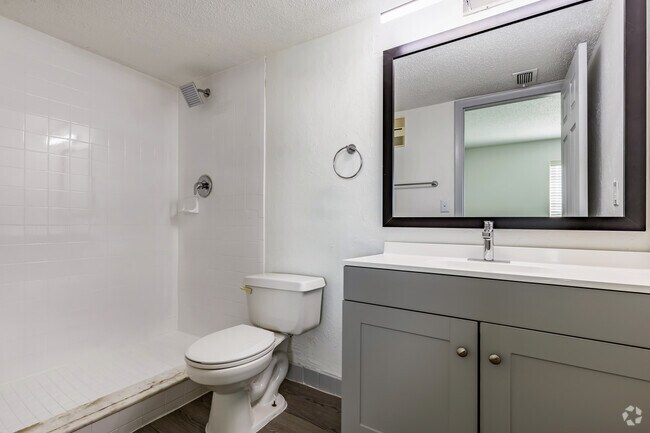 2HAB, 2BA - 1,100 ft² - Nordica Bay