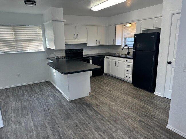 Foto del edificio - 5234 41st St