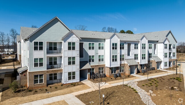 Building Photo - The Wrenley