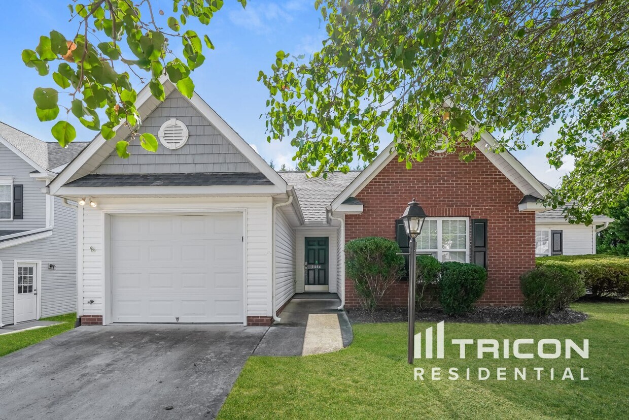 Foto principal - 2464 Mid Salem Drive Winston Salem NC