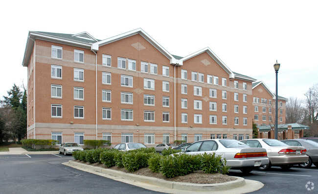 Building Photo - Weinberg Gardens