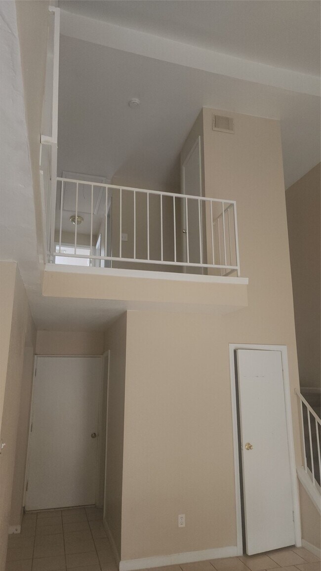 Foto del edificio - 12223 Wild Pine Dr