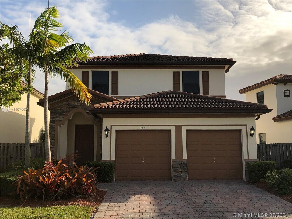 Primary Photo - 9132 SW 227th Ln