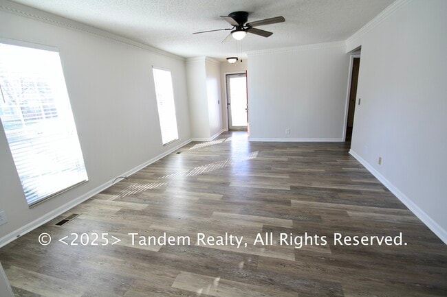 Building Photo - 1109 Jacksons Valley Rd