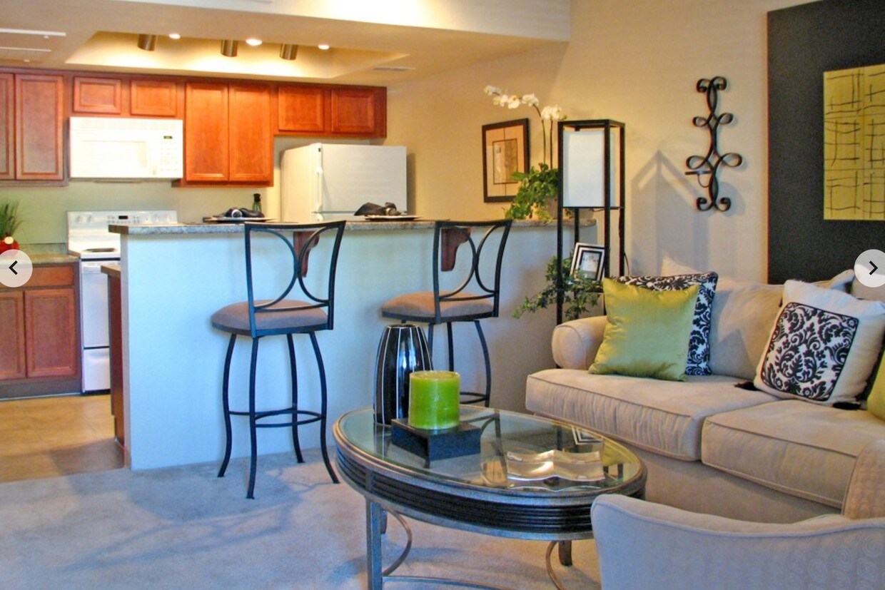 Marabrisa Condominiums Apartments in Mesa, AZ