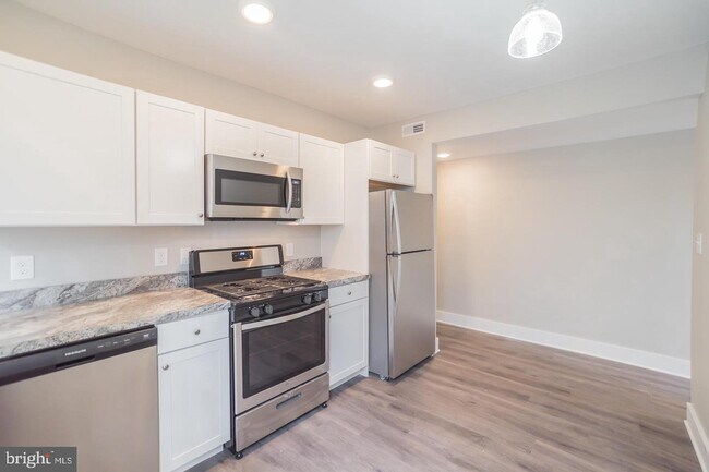 Foto del edificio - 868 Haddon Ave