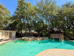 Building Photo - 1424 Redden Cove