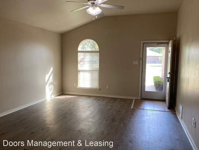 Foto del edificio - 3 br, 2 bath House - 6707 35th Street