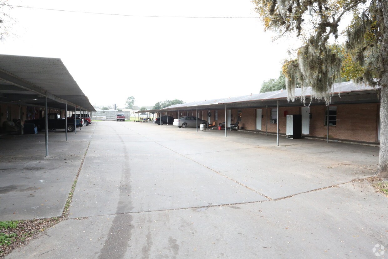 Building Photo - Lauren Oaks Apartments