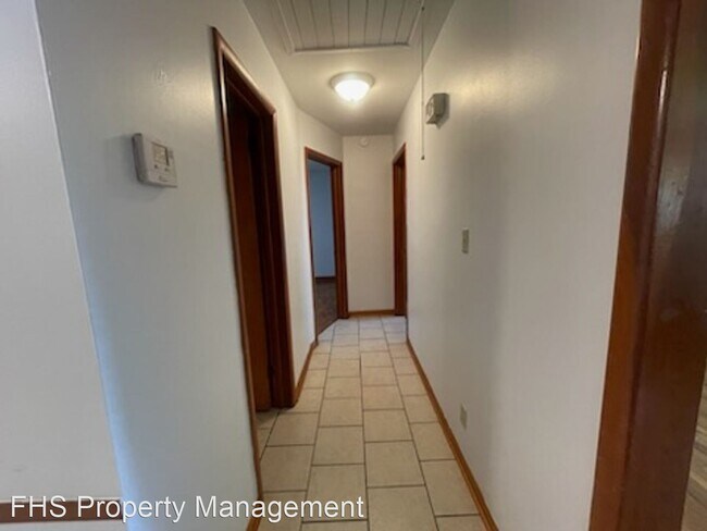 Building Photo - 2 br, 1 bath House - 2046 S Delaware